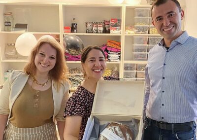 „Dunkle Materie“ in Leverkusen – Neueröffnung in Opladen